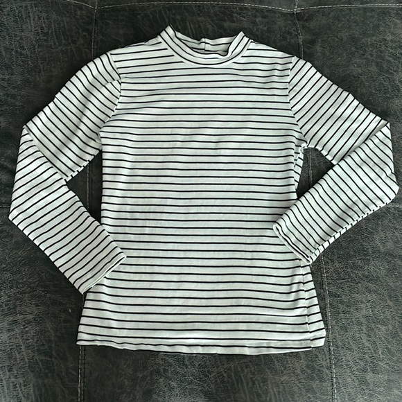 High Neck Long Sleeve Slim Fit Stretch Striped Top - Picture 4 of 9